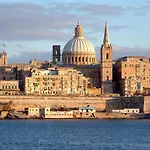 Apartment Modern Family Retreat In Gzira