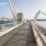 Modern Family Retreat In Gzira Sliema