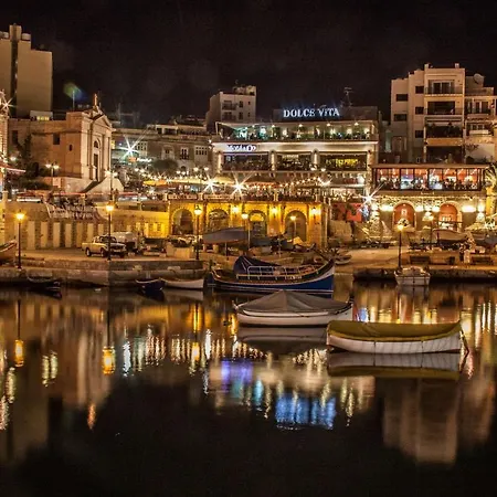 Modern Family Retreat In Gzira Sliema