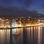 Modern Family Retreat In Gzira *