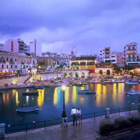 Modern Family Retreat In Gzira Apartment *