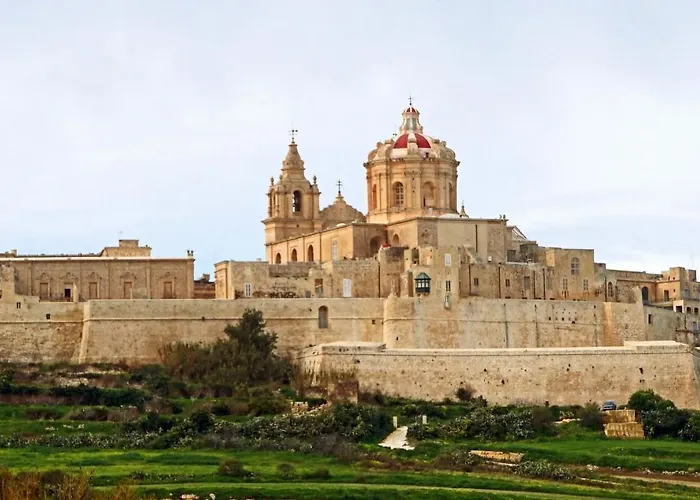 Modern Family Retreat In Gzira Apartment