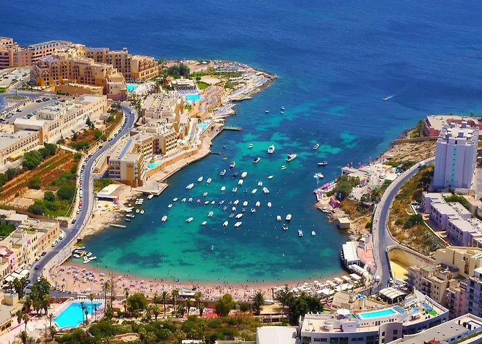 Modern Family Retreat In Gzira Apartment *