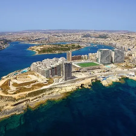 Lägenhet Modern Family Retreat In Gzira *
